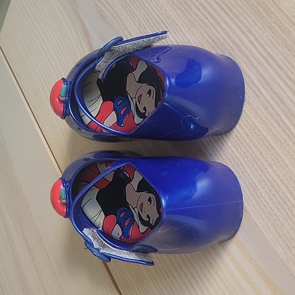 Mini Melissa Snow White USA 9 - Picture 3 of 6